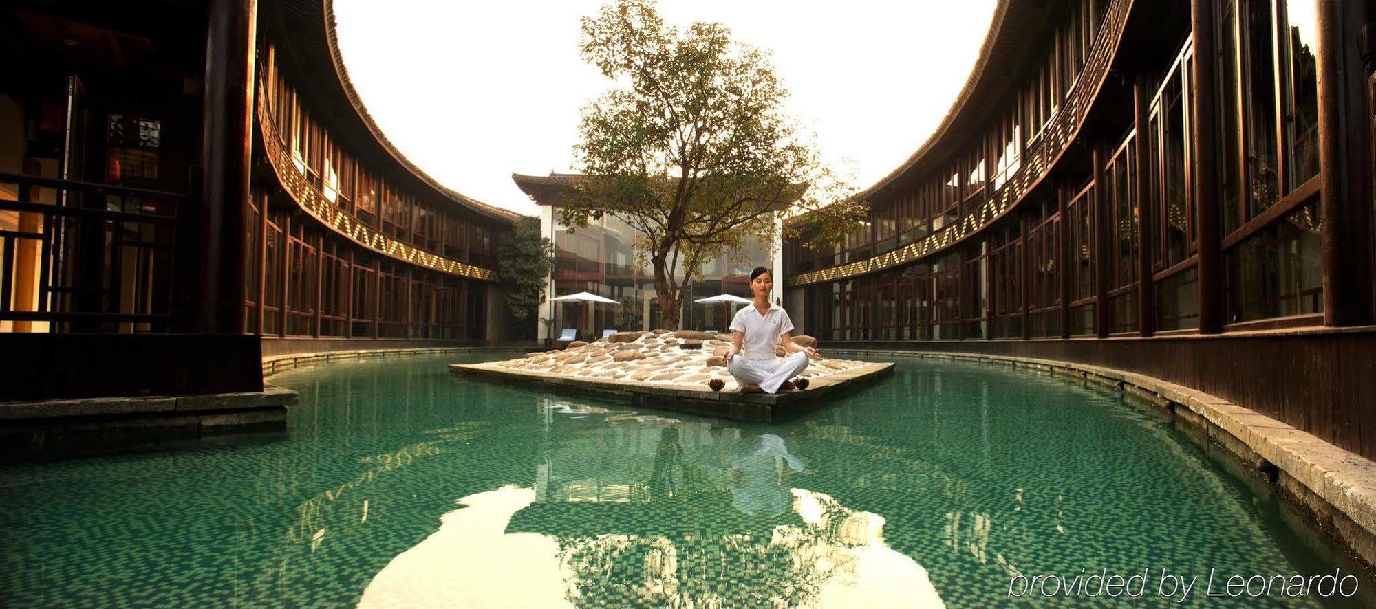 Hotel Wuzhen Clubhouse Jiaxing Facilidades foto